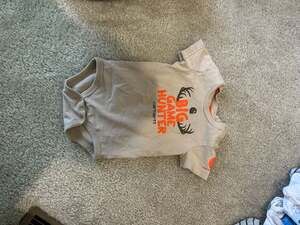 Carhartt Baby Big Game Hunter Short Sleeve Bodysuit, Tan, Size 9M